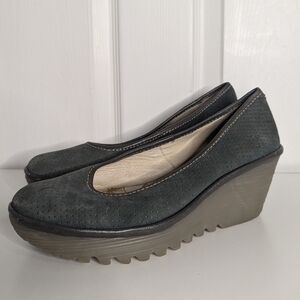 Fly London Womens Shoes Yoni Slip On Wedge Heel Green Size EU 40 US 9-9.5